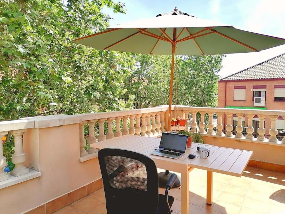 Atico Con Terraza Y Chimenea Junto A Universidad Alcalá de Henares Exterior foto